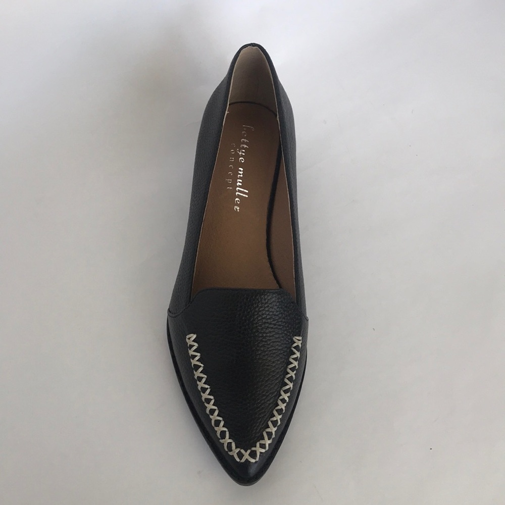 NIB Bettye Muller Concept Chet Leather Loafer 7 - Picture 6 of 14